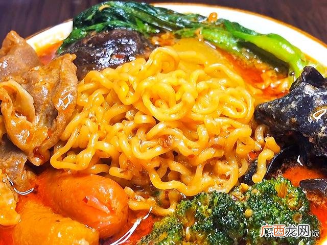 今年最火爆的小吃 网红零食有哪些最火爆