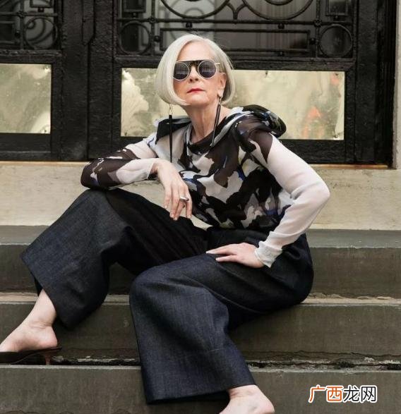 变美不分年龄句子,创业不分年龄的说说