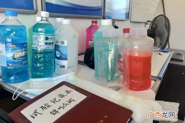 卖玻璃水一个月能挣多少钱 自己生产玻璃水赚钱吗