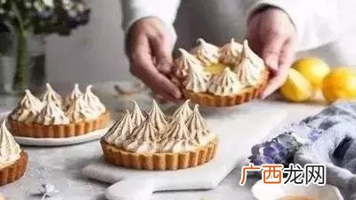小学门口适合开披萨店吗 如何让小吃店生意好起来