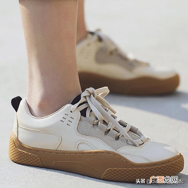 女鞋店铺名字大全集 开网店卖鞋子叫什么店名