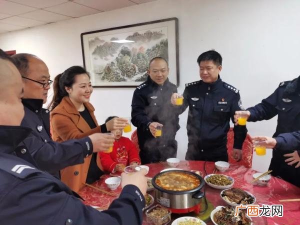 一起工作的同事群名 同事群名称大全霸气 友谊