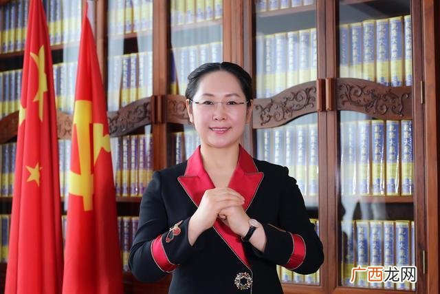励志女企业家的故事,70岁创业成功的人