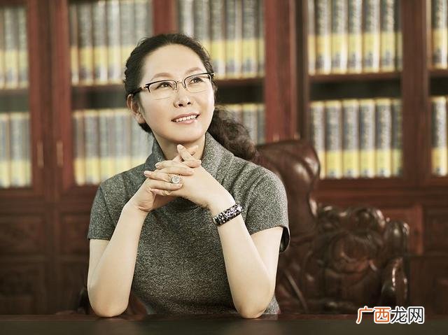 励志女企业家的故事,70岁创业成功的人