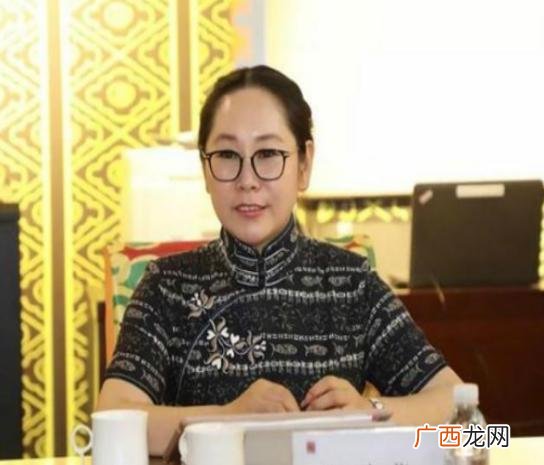 励志女企业家的故事,70岁创业成功的人