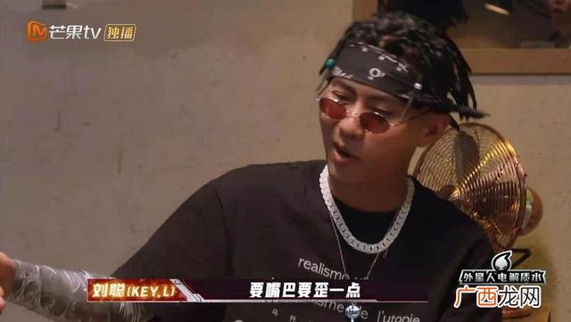 俏歪嘴休闲食品批发价 俏歪嘴加盟代理