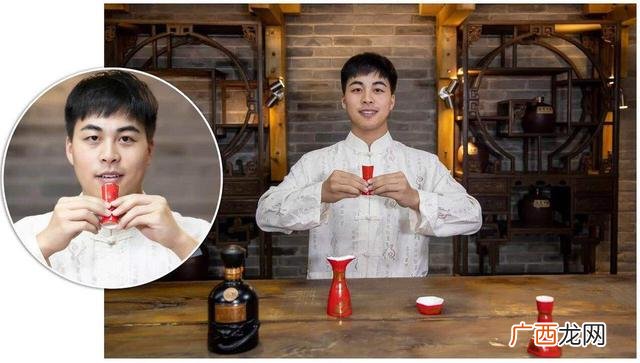 小杯子套进大杯子怎么拿出来,小杯卡在大杯里面怎样取出