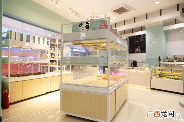 奶茶店装修效果图 2元店门面图片大全效果图