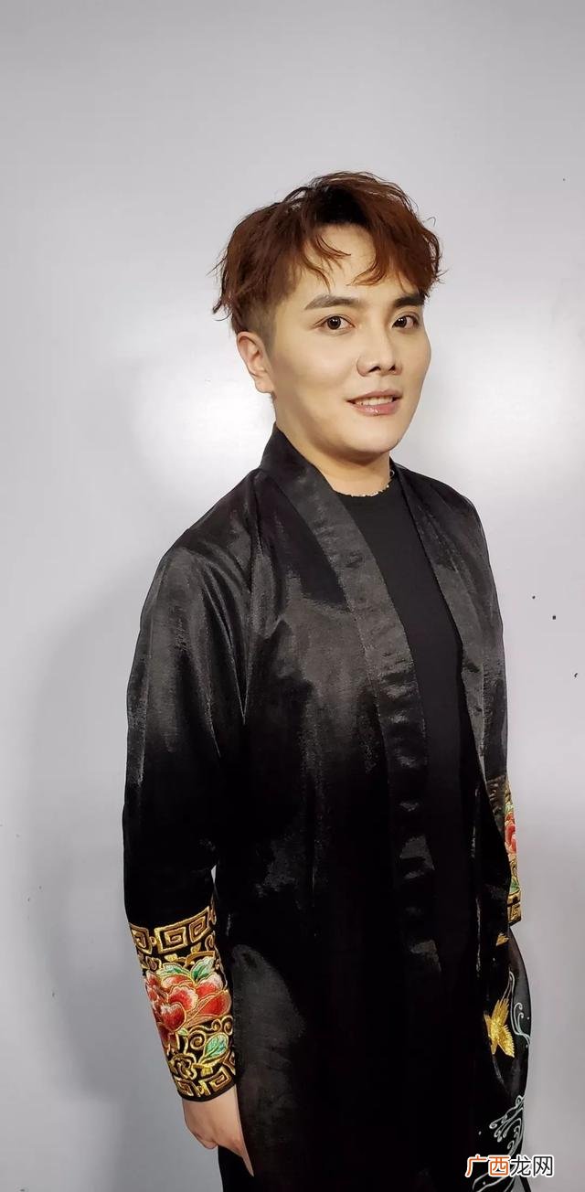 张自豪身高,张自豪创业