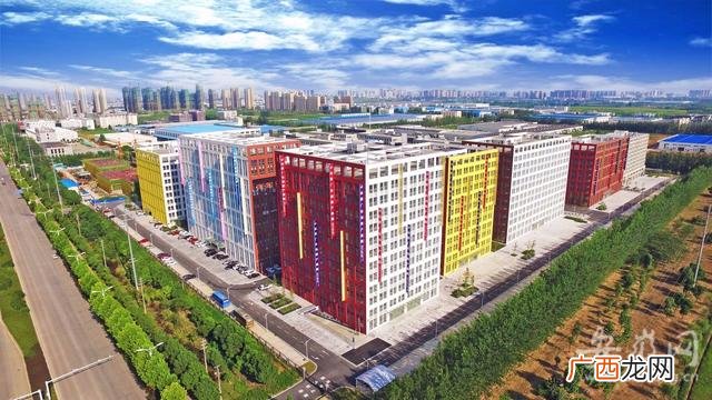 小公司年赚百万,创业县城赚百万