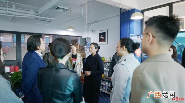 大量资金找项目合作 好项目找个人短期资金合作