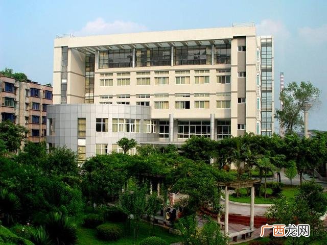 初中学历可以成人高考吗 初中学历可以报自考吗