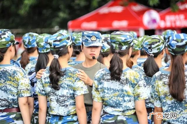 军训集体照,最美军训照