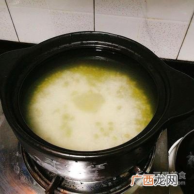 大米绿豆粥怎么熬得快,大米绿豆粥