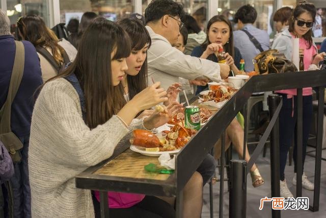 完整的创业计划书范例 开快餐店创业计划书