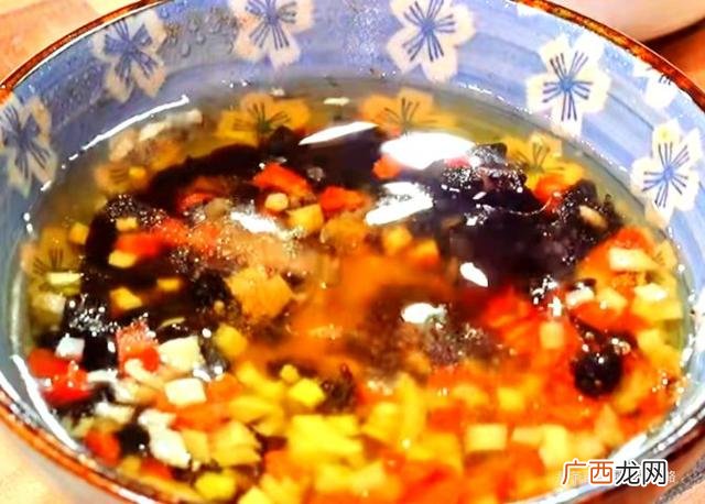 广东肠粉的做法教程,蒸肠粉视频教程