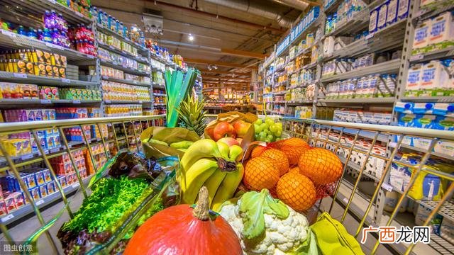 实体店服装免费铺货,怎么让厂家免费铺货