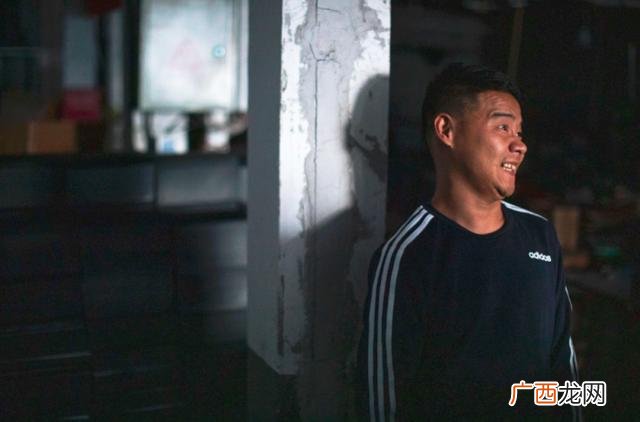 低学历的名人的故事 学历低创业成功的名人