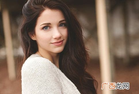 怎么通过聊天让女生对你感兴趣