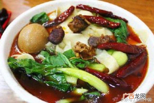 在农村开个板面店可以吗,卖板面适合在哪里开