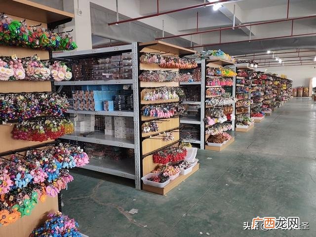 2元店生意为什么不长久 两元店配货中心排行