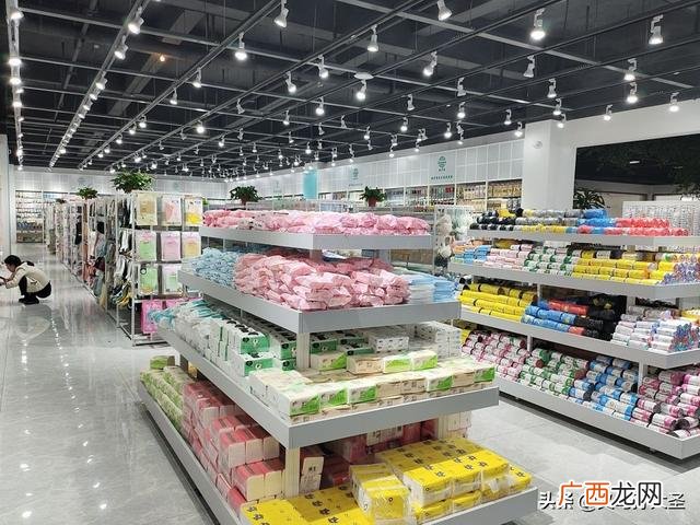 2元店生意为什么不长久 两元店配货中心排行
