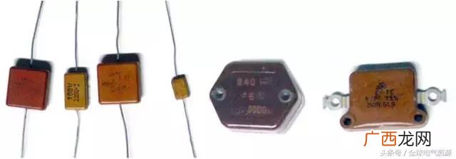 常见电容器图片 电容器的