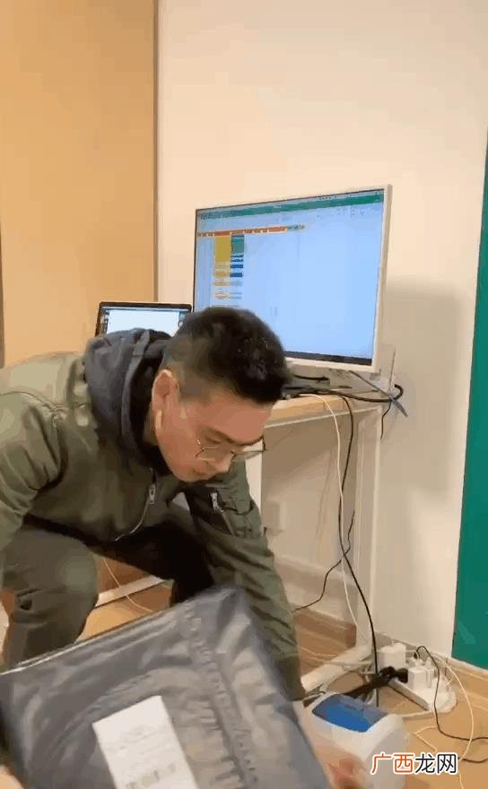 00后怎么赚钱白手起家,100个创业