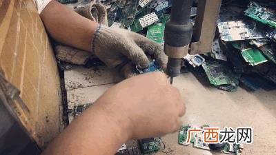 下乡回收旧手机挣钱吗 破烂手机回收价格表