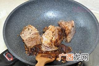 卤牛肉的配方及做法,卤牛肉的做法