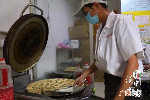 卖馅饼年赚千万,馅饼创业事迹