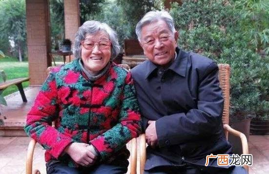 八十岁仍在创业,86岁奶奶创业