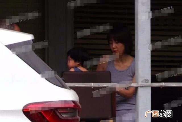 主持人谢颖颖微博 创业英雄汇女主持人谢颖颖