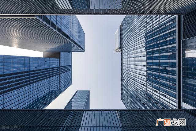 建筑装饰工程技术专业 工程建筑管理专业