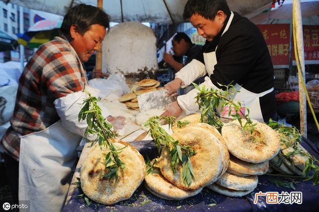 打烧饼一天能赚多少钱,卖烧饼要怎样卖开市场