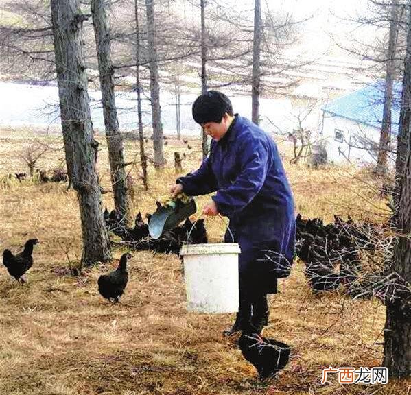 形容女男可爱的成语 赞美创业女强人的成语