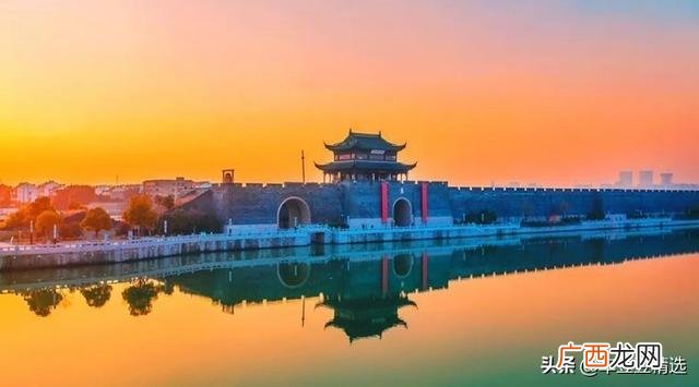 加盟周黑鸭连锁店官网,超浔黑鸭加盟怎么样
