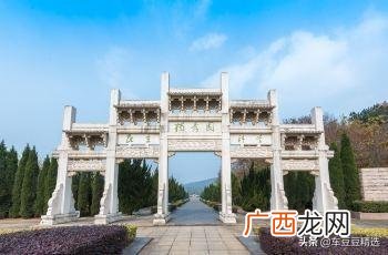 加盟周黑鸭连锁店官网,超浔黑鸭加盟怎么样