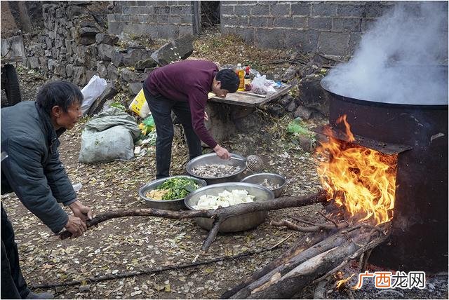 光头女孩记,光头哥创业记