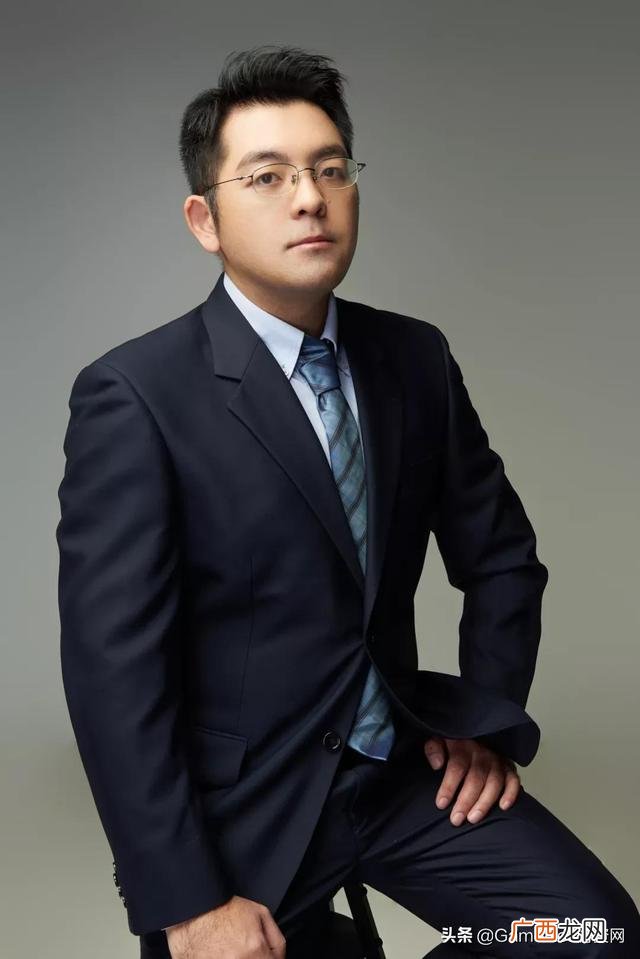 商道高手辅助器 商道高手创业服开服时间2020年50个创业新项目 小投资创业项目