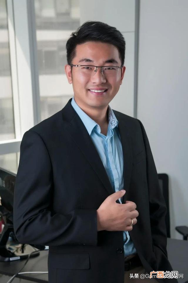 商道高手辅助器 商道高手创业服开服时间2020年50个创业新项目 小投资创业项目