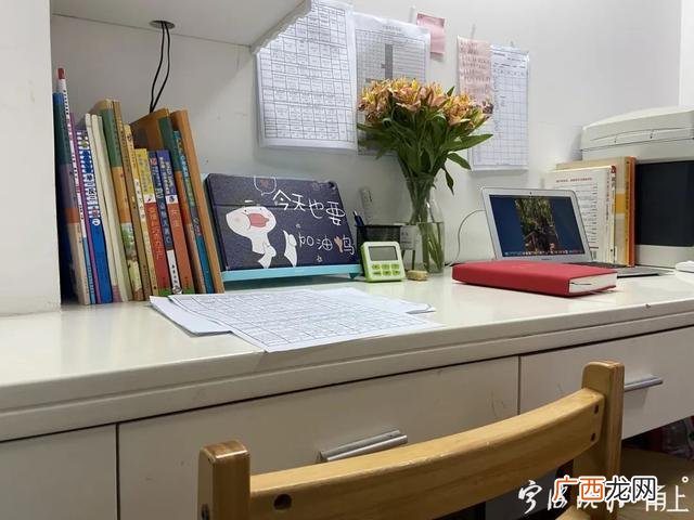 我心目中的创业英雄作文 小朱创业作文800字