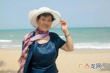 吴胜明女儿的照片 73岁创业的老人