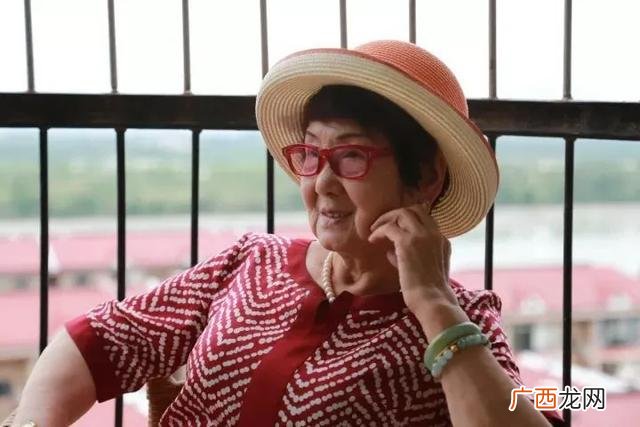 吴胜明女儿的照片 73岁创业的老人