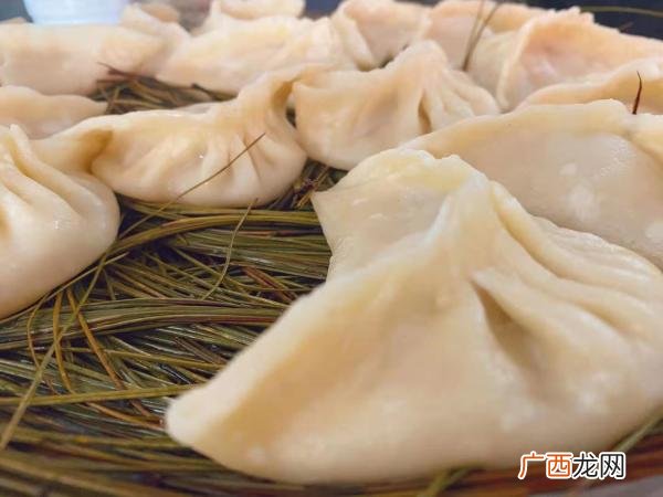 云南个旧以生产锡为主,个旧锡文化创业