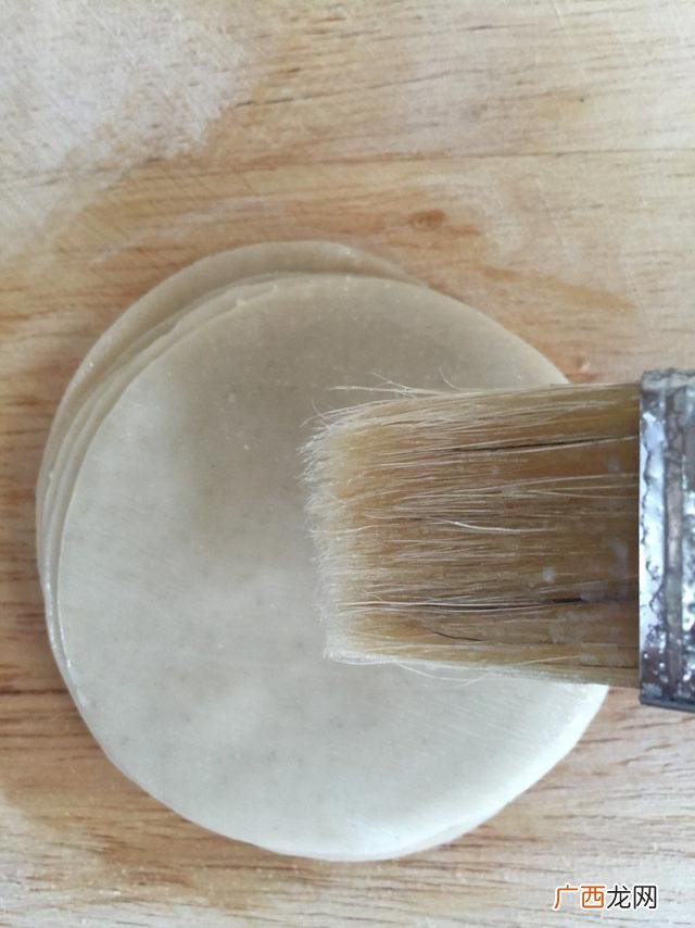 卷饼的面皮怎么做又软又薄 卷卷饼做法