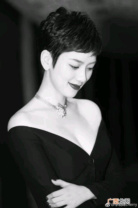女演员李晓峰的简介 李晓峰图片
