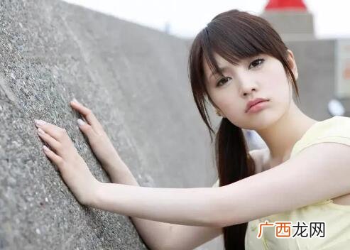 男女之间聊天暧昧话题，根据三个阶段去聊