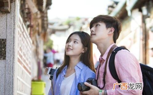 怎么才能把女生约出来的聊天技巧