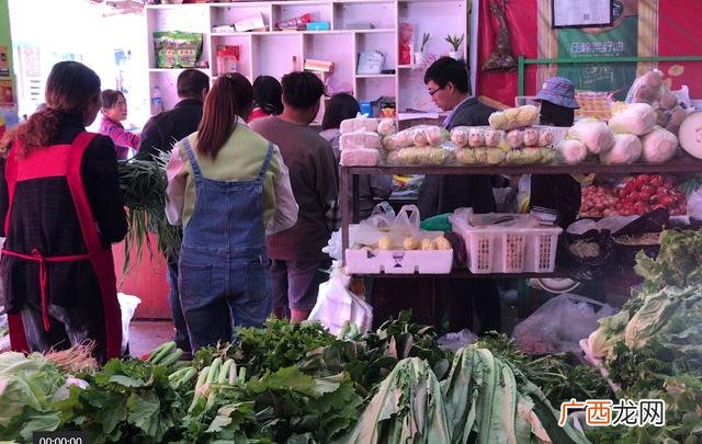 再穷镇上开什么店赚钱 宝安创业二村二手房
